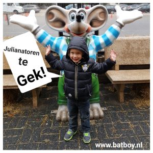 julianatoren, mega sint spektakel, halloween, batboy