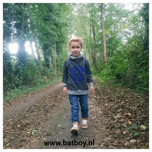 winterkleding, groeispurt, wibra, sweatshirt, winter, trui, jongens, jongenskleding, batboy, kinderkleding, 