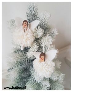 kerst, kerstboom, engel, kerstengel, pompom, diy, batboy