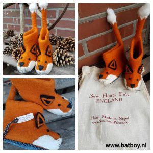 sew heart felt, vos slofjes, baby, katoen, vilt, engeland, batboy, biologisch, fairtrade