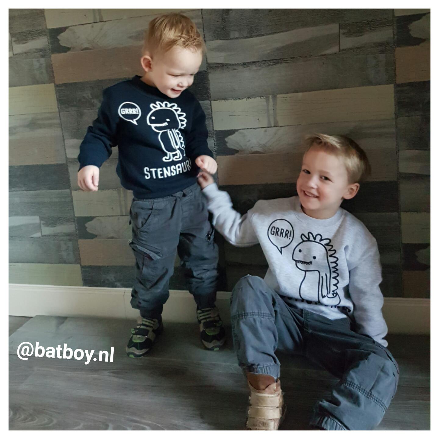 t-shirt met eigen naam, batboy, mamablog