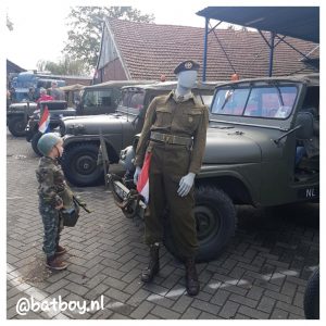 batboy, mamablog, weerselose markt, militariabeurs