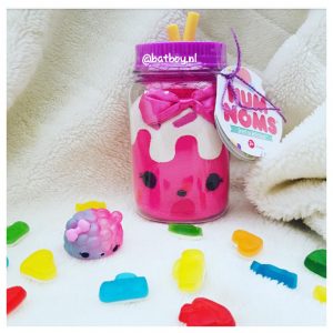 mamablog, batboy, num noms jar, num noms surprise in a jar