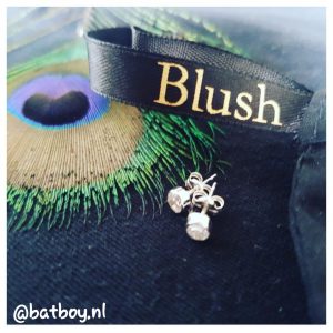 batboy, mamablog, oorsieraden van blush