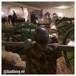 mamablog, batboy, museum, nederlands artillerie museum