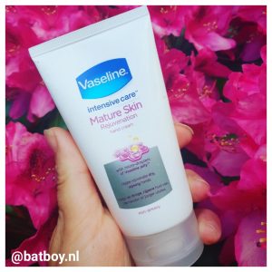 mamablog, batboy, vaseline, vaseline mature skin