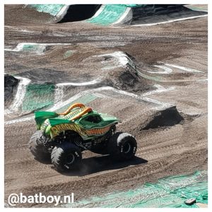 monster jam, mamablog, batboy