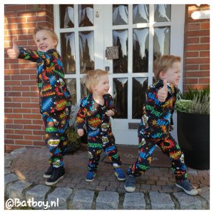 mamablog, batboy, kerstoutfit