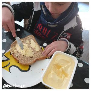 brood smeren, kind