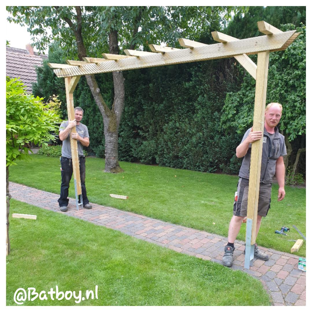 Pergola zelf maken voor in de tuin | Zo je dat | Batboy